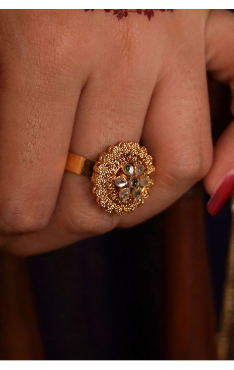 Zahra (Ring)